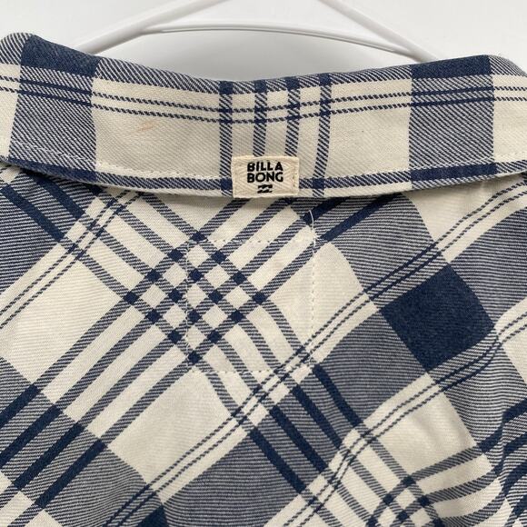 Billabong Plaid Button Front Long Sleeve Shirt Raw Hem Cream Black Size Large - Picture 6 of 9